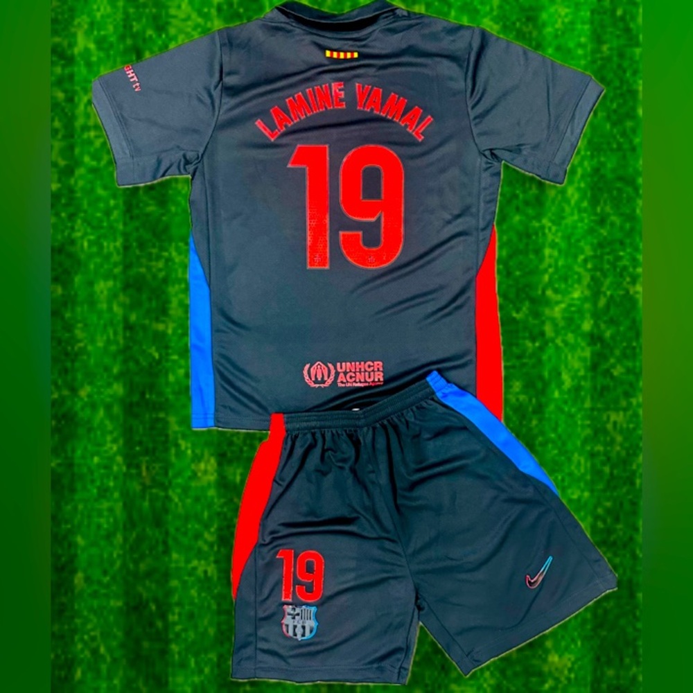 YOUTH Lamine Yamal #19 Nike Soccer Jersey Kids Kit Jersey + Shorts (X-SMALL)